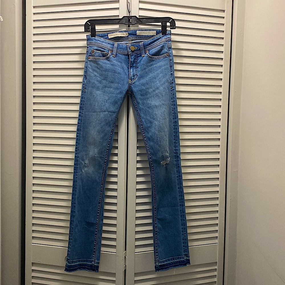 Size 24 Pilcro slim straight jeans